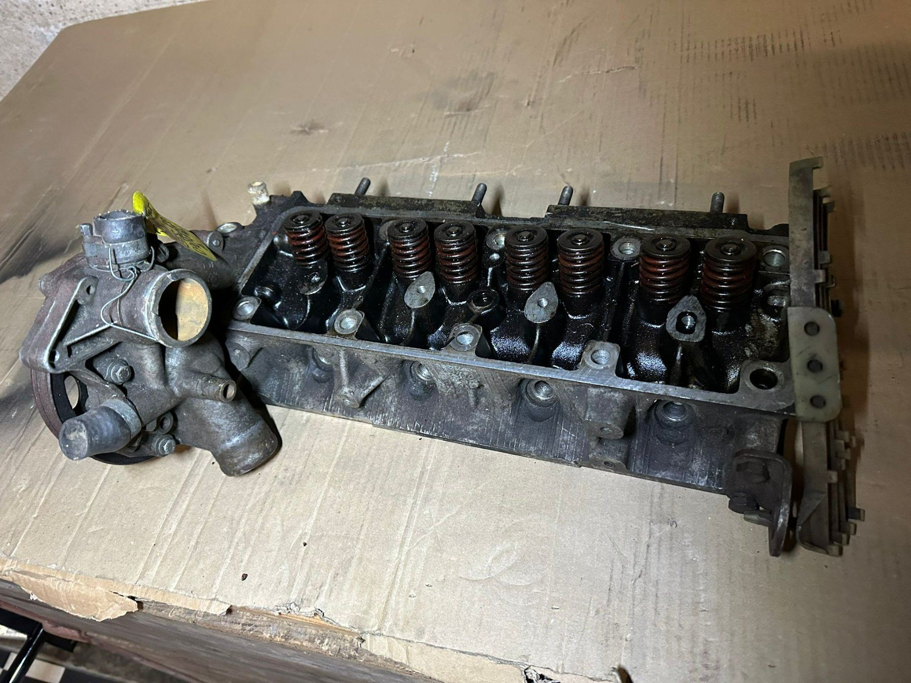 Renault Alle Autoersatzteile: Renault 9/11 Zylinderkopf – Gebraucht aus Inwil von woly99 1