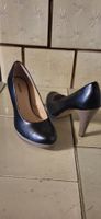 Schwarze Pumps