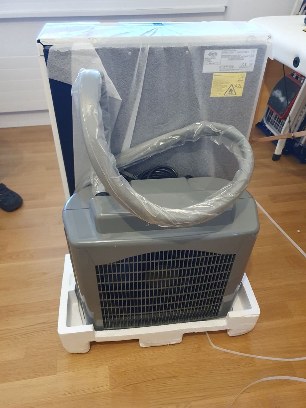 Argo Climatiseurs: Argo Ulisse 13 ECO DCI Mobile Split Klimaanlage – Neuf avec emballage d'origine à Rubigen par Luchsy 2