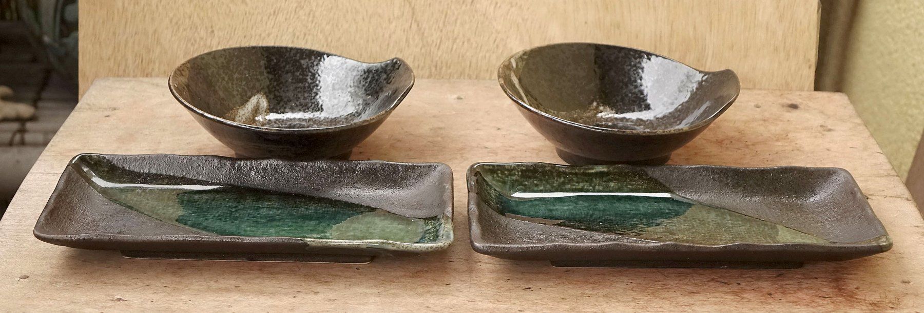 Set di piatti: Japanisches Geschirrset Schälchen und Teller – Nuovo (secondo la descrizione) da Winterthur venduto da Hiruko