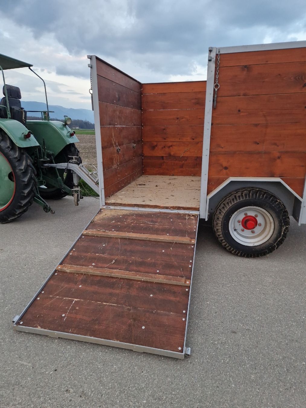 Anhänger: Viehtransport-Anhänger – Gebraucht aus Studen BE von valtra66 5
