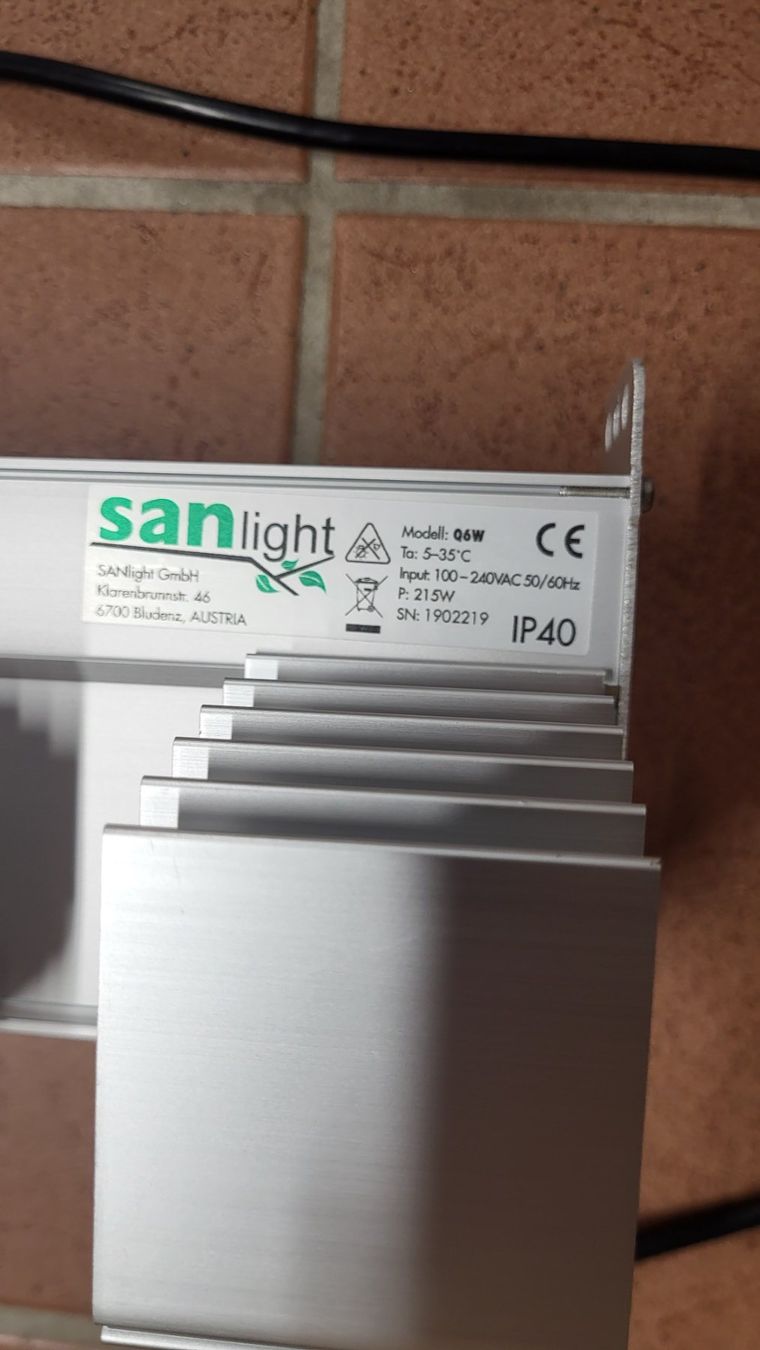 Lampade: Sanlight LED Lampe Q6W  215W – Usato da Kerzers venduto da Lumin01 2