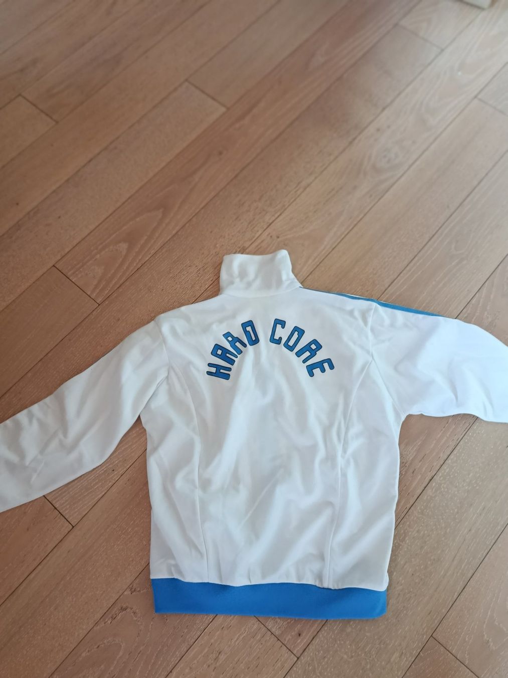 Jumpsuits: Felpa Space Trip bianca-azzurra rave – Gebraucht aus Purasca von eli_grf5 1