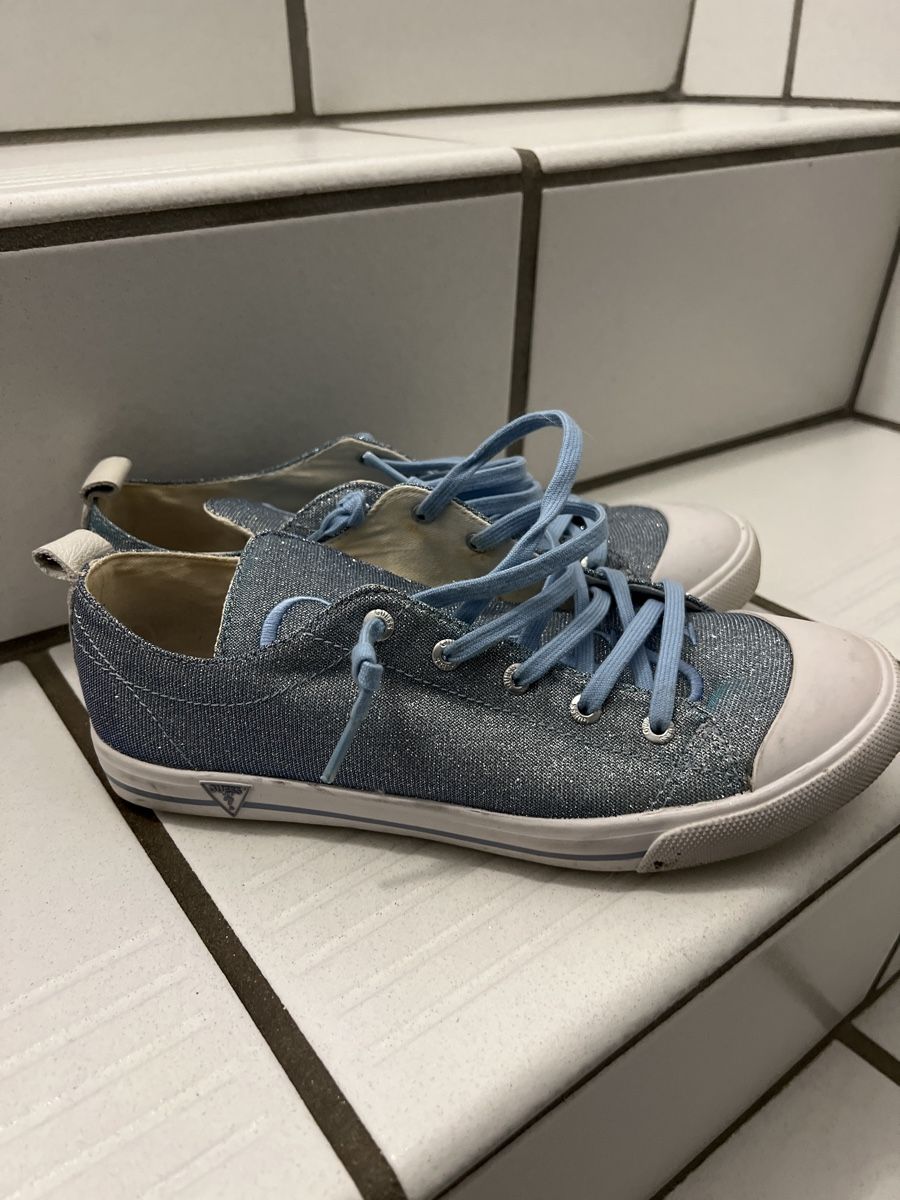 Guess Scarpe da donna: Schuhe – Usato da Oberuzwil venduto da DanaB01 1