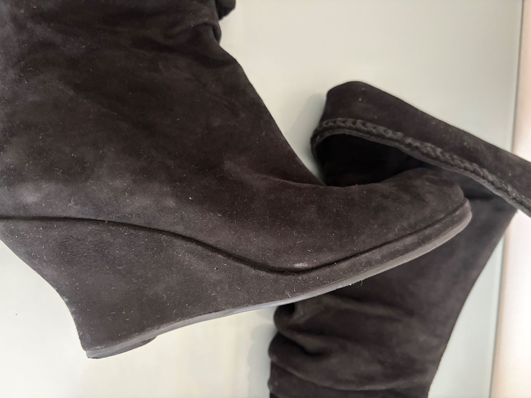 Damenschuhe: Elegante Wildlederstiefel Gr. 36 – Gebraucht aus Davos Wiesen von Roseli21 2