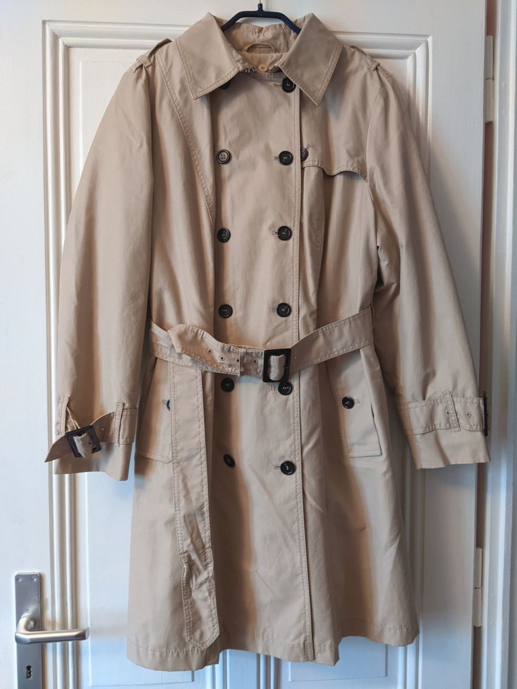 Madeleine Cappotti: MADELEINE : Trench beige 4 saisons 42-44 – Nuovo (secondo la descrizione) da Petit-Lancy venduto da lilycerise 1