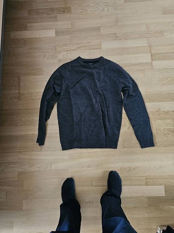Pulls & Sweat-shirts: Wollpullover Grösse M – D'occasion à Zürich par Kohlo