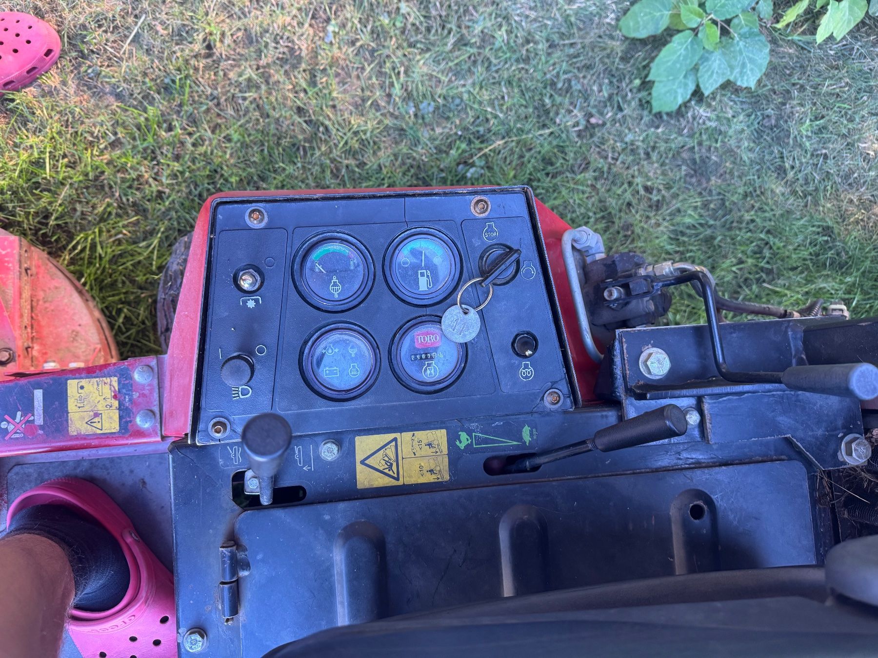 Toro Tagliaerba: Rasentraktor Toro Grundmaster 223D – Usato da Winden venduto da farmalld439 8