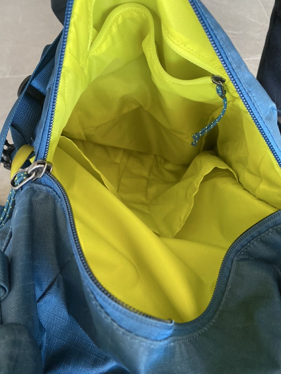 Patagonia Zaini: Patagonia Snowdrifter Rucksack – Usato da Flims Dorf venduto da aniska 1