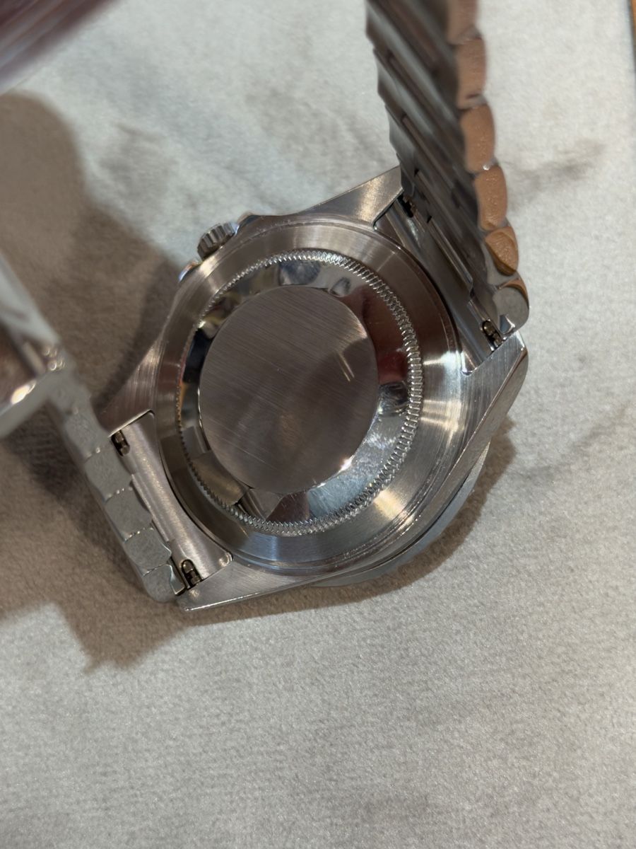 Rolex Uhren: Rolex GMT Master II - 16710 - Pepsi – Gebraucht aus Zürich von Watches-Co. 4