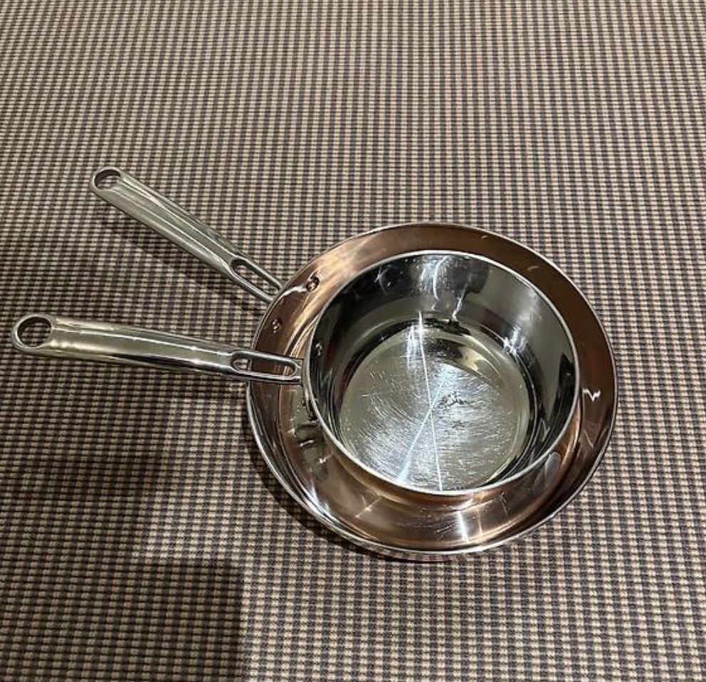 Ikea Pentole: Casserole et/ou sauteuse IKEA – Usato da La Croix (Lutry) venduto da patricia150392