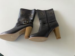 Schicke, schwarze Stiefel mit Absatz, Grösse 37, Top Zustand