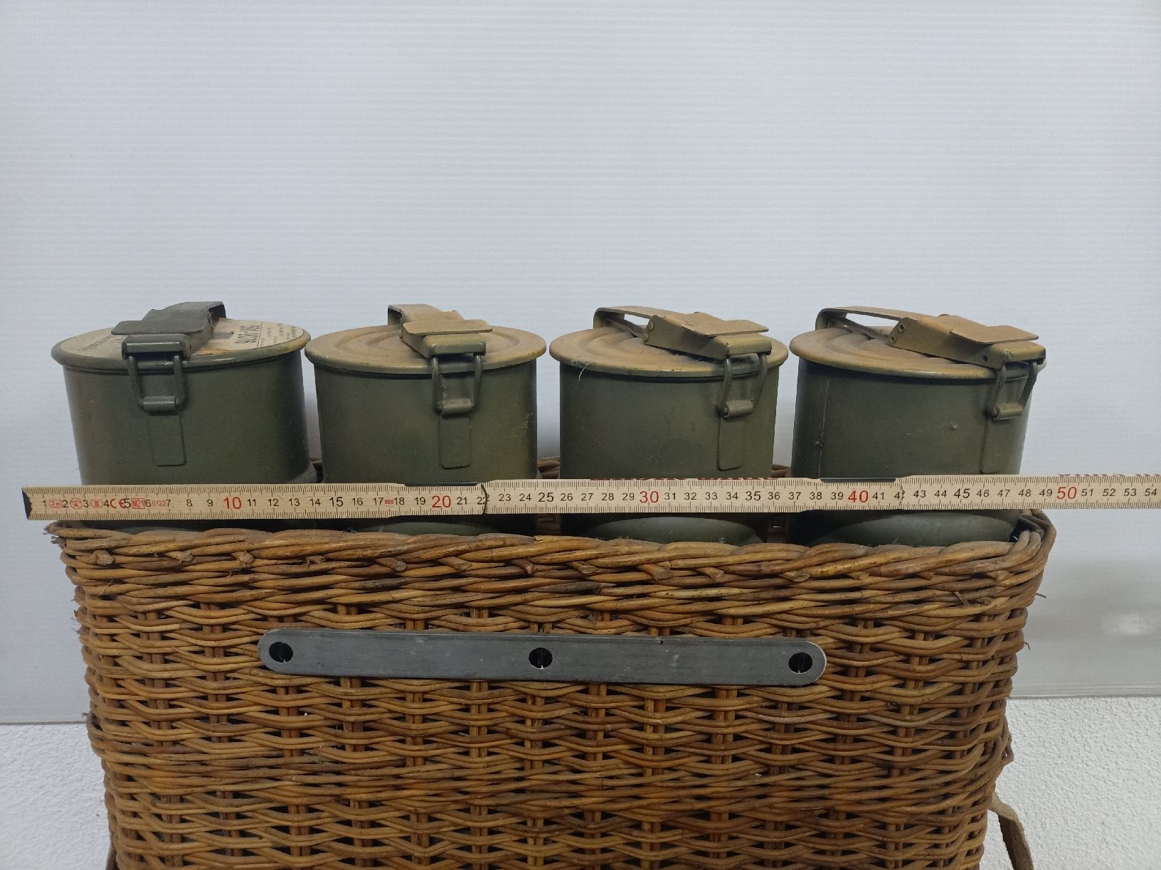 Equipement & pcs de rechange: Munitionskorb mit 4 Behältern Militär gebraucht – D'occasion à Abtwil SG par PK89 5
