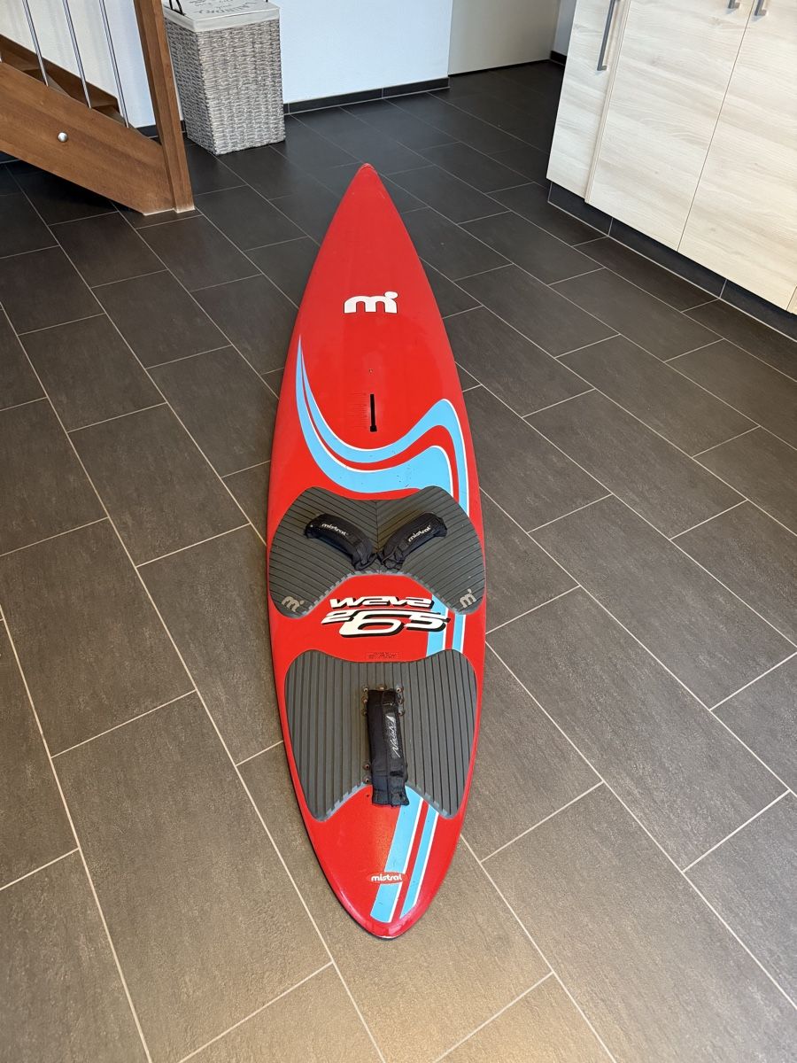 Mistral Tavole da surf e di nuoto: Mistral Wave SD 92 L Windsurf Board - Summer Fun Ready! – Usato da Oberhofen Thun'see venduto da mgncrk