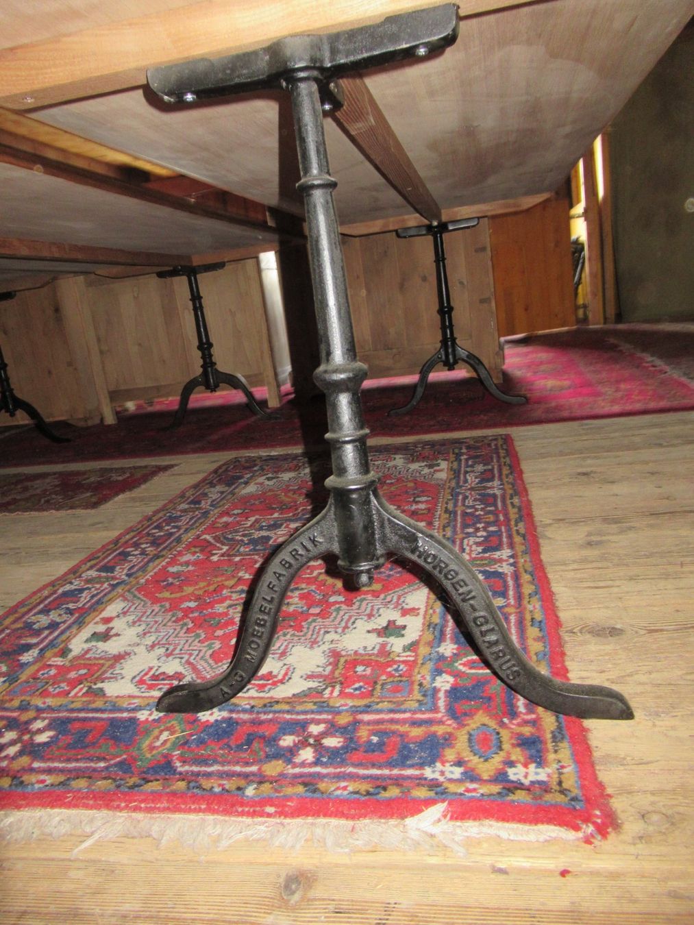 Tische: Beizentisch (Nuss/240) – Neu (gemäss Beschreibung) aus Berg SG von Pizza58 6