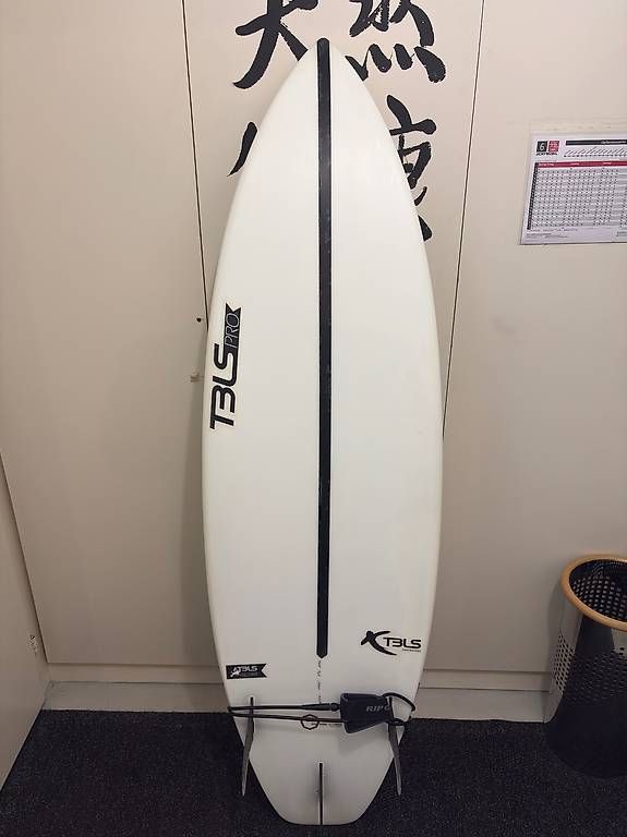 Tavole da surf e di nuoto: Surfboard / Surfbrett 510 / 30L – Usato da Bern venduto da fabian.b.schneider