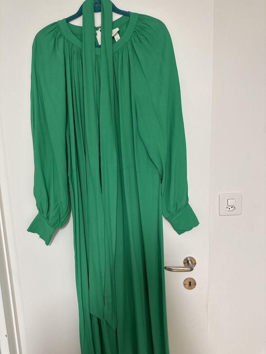 Vestiti: Kleid Gr.M-L von H&M – Usato da Volketswil venduto da Sina008