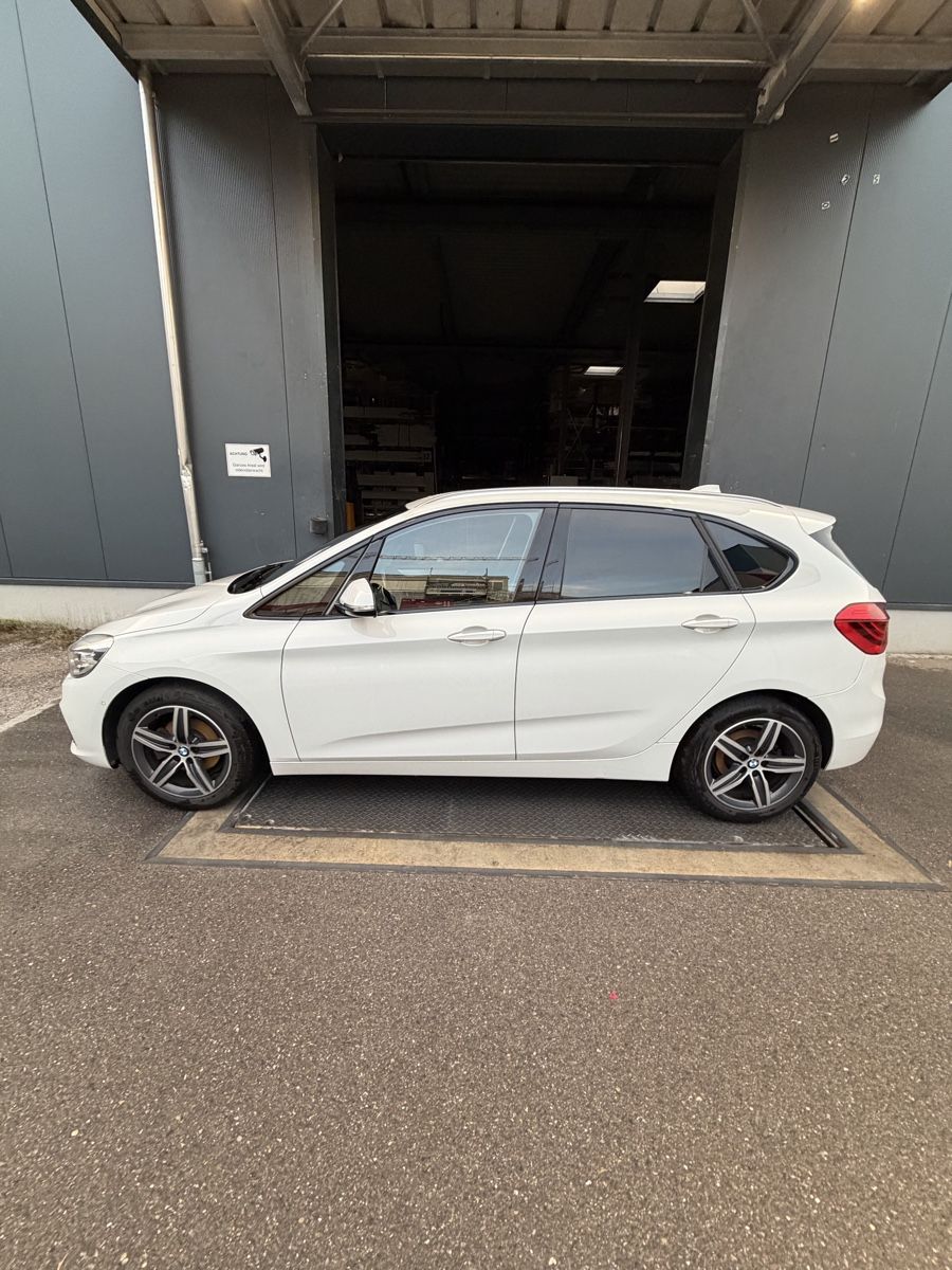 BMW Automobili: BMW 218D Active Tourer – Usato da Zollikofen venduto da hakikk 1