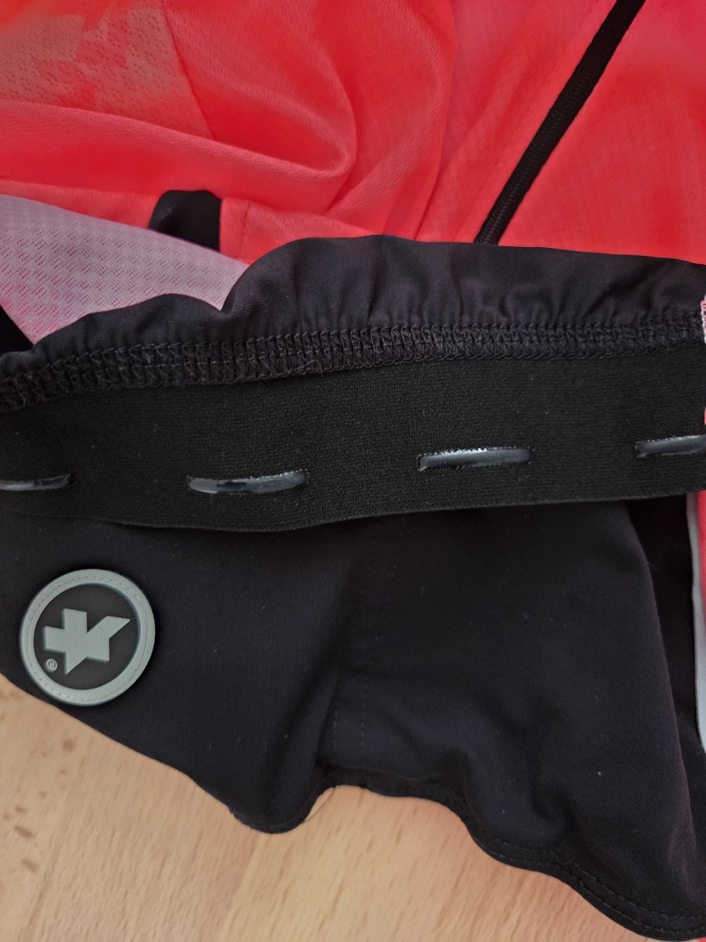 Assos Maillots de corps & Pantalons: assos langarm damen L – D'occasion à Zug par Bibibo 3