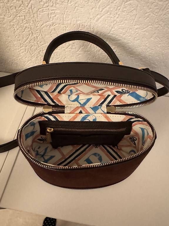 Sacs femmes: Sac Paris 64 Modèle Prismatic – D'occasion à La Tour de Peilz par Caly21 1