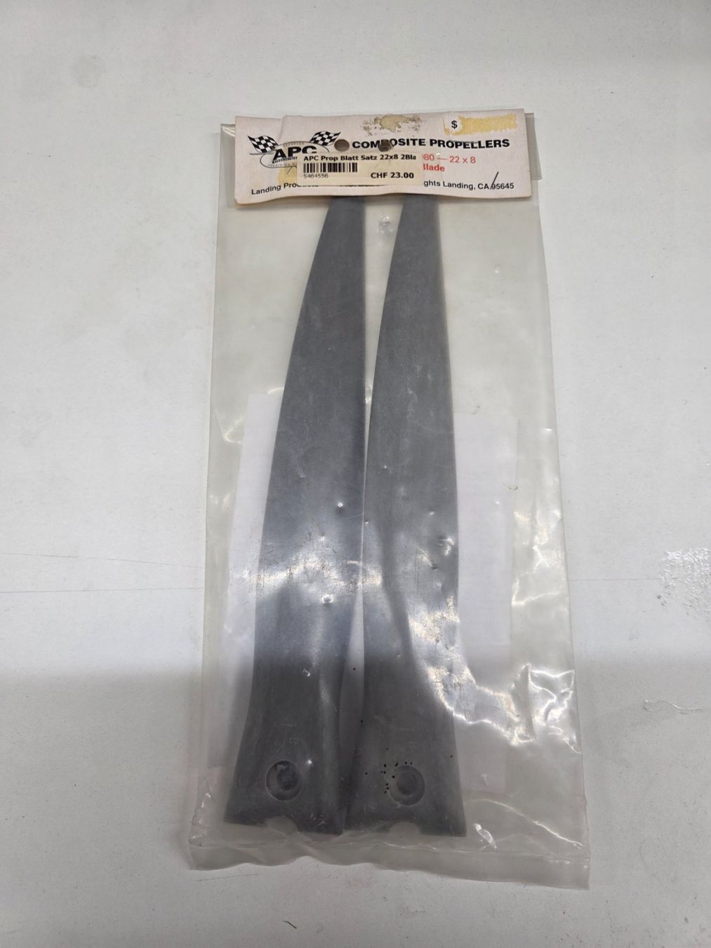 RC Modellbau: APC 2Blatt 22x8 – Neu und originalverpackt aus Rüti ZH von Madeira14