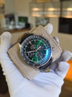 BREITLING NAVITIMER B01 CHRONOGRAPH 46 / GREEN / 2025