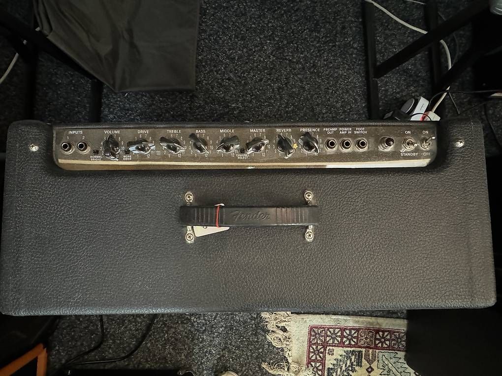 Verstärker: Fender Hot Rod DeVille 2x12 60 watts – Gebraucht aus Morges von GvnMusic 4