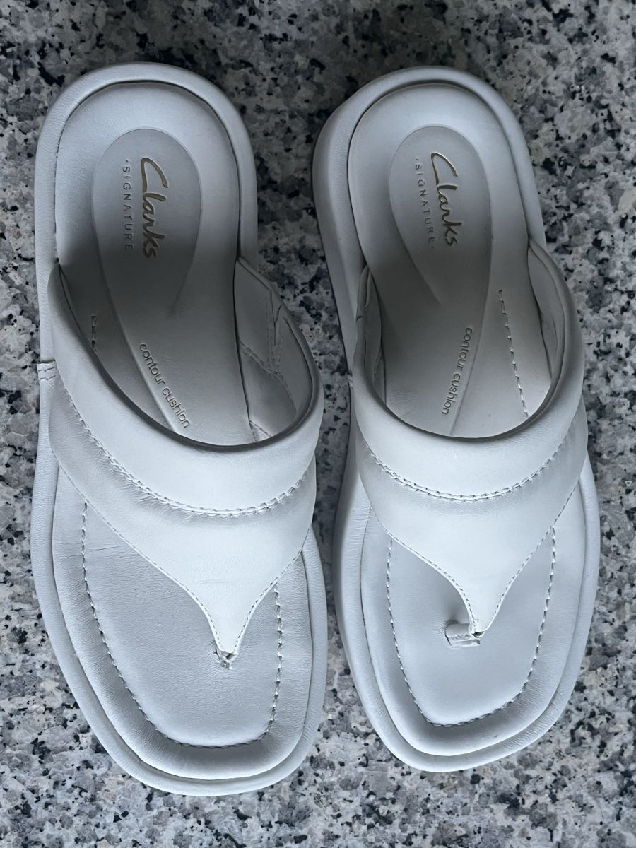 Clarks Chaussures femmes: Clarks Sandalen weiss Leder 39,5 NEU 🤍 – Neuf (Voir description) à Zürich par tsunrise122 2
