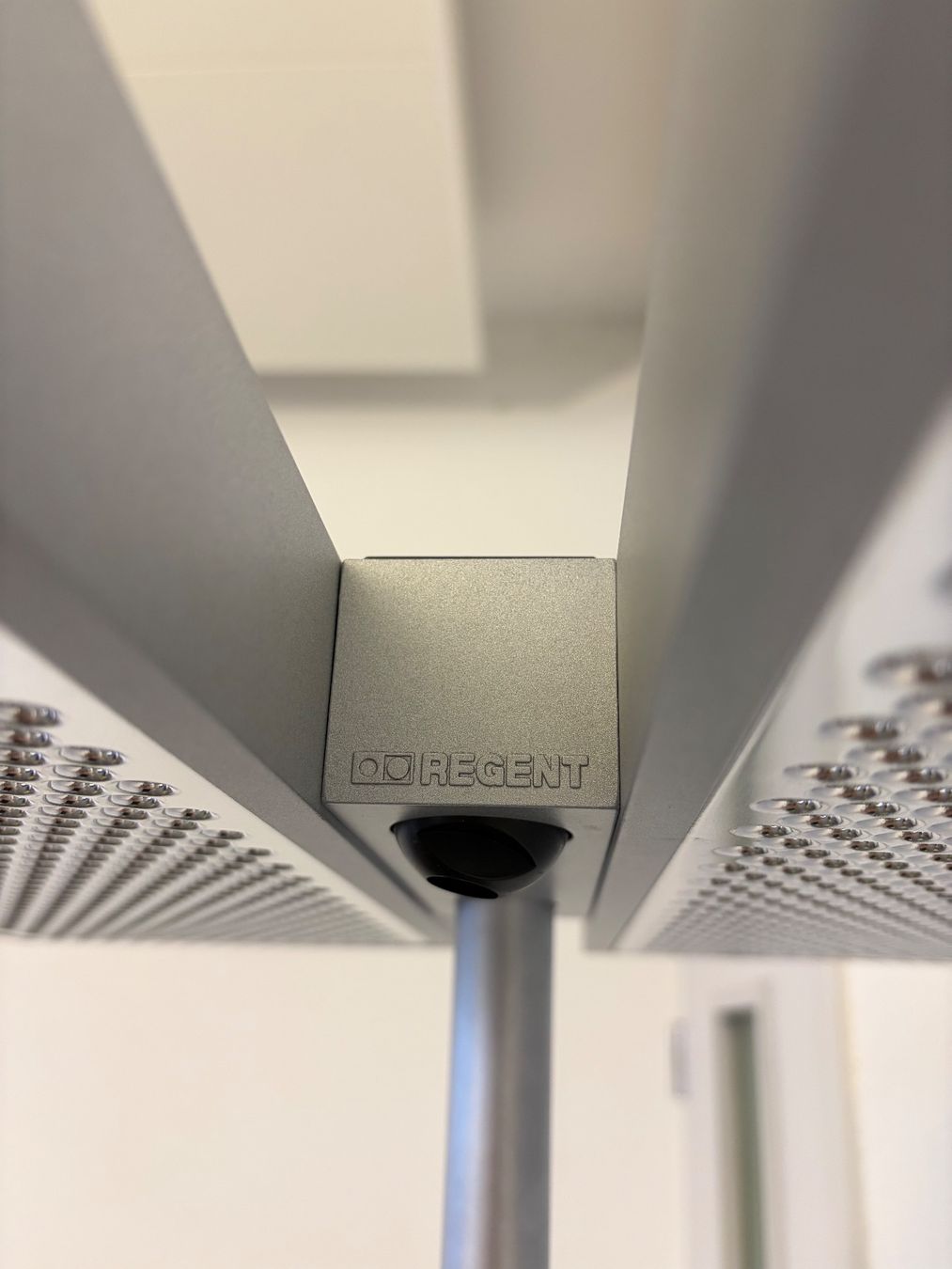 Regent Lampen: Regent Büro-Stehlampe – Gebraucht aus Zürich von hanswieheirii 4
