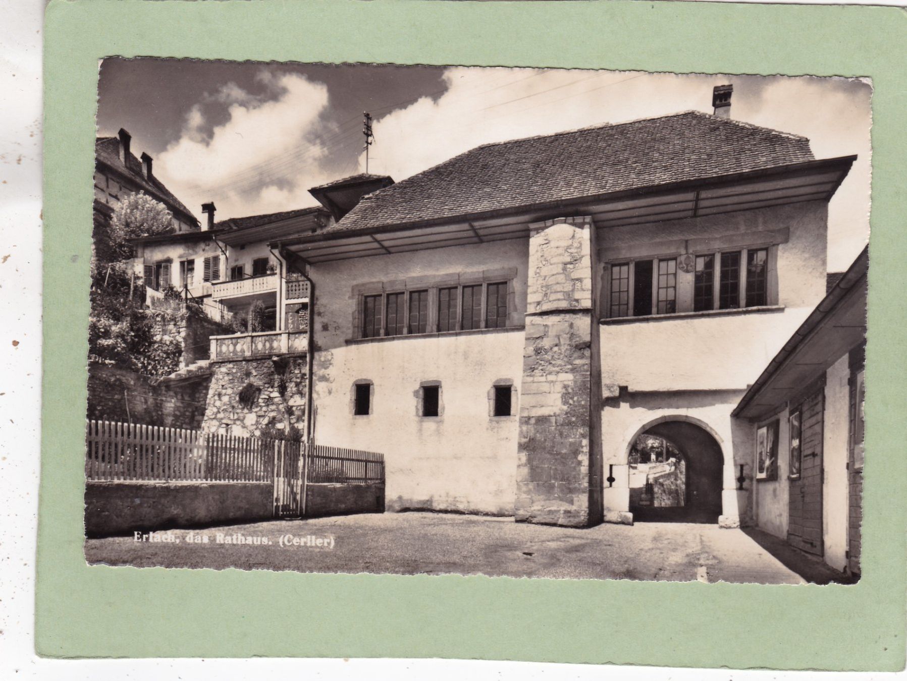 Cartoline postali: Erlach das Rathaus 1958 – Usato da Herisau venduto da Lisegrat2008