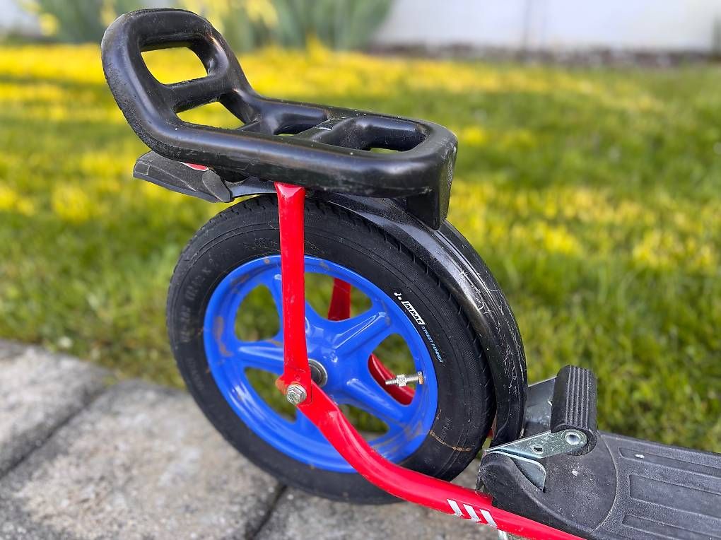 Kickboard: Kinder Trottinett – Usato da Herisau venduto da Designreich 2