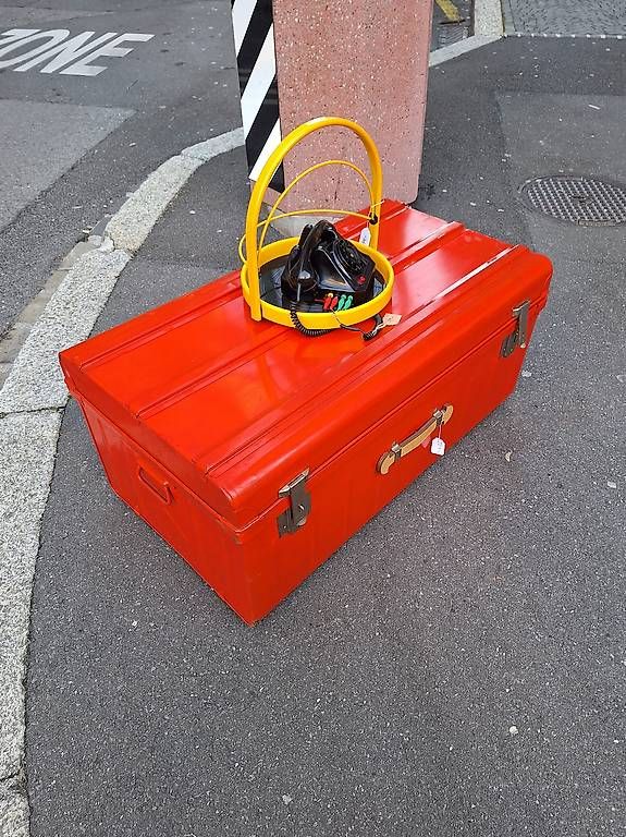 Karts: Malle rouge vintage  – D'occasion à Pully par cz39ans 3