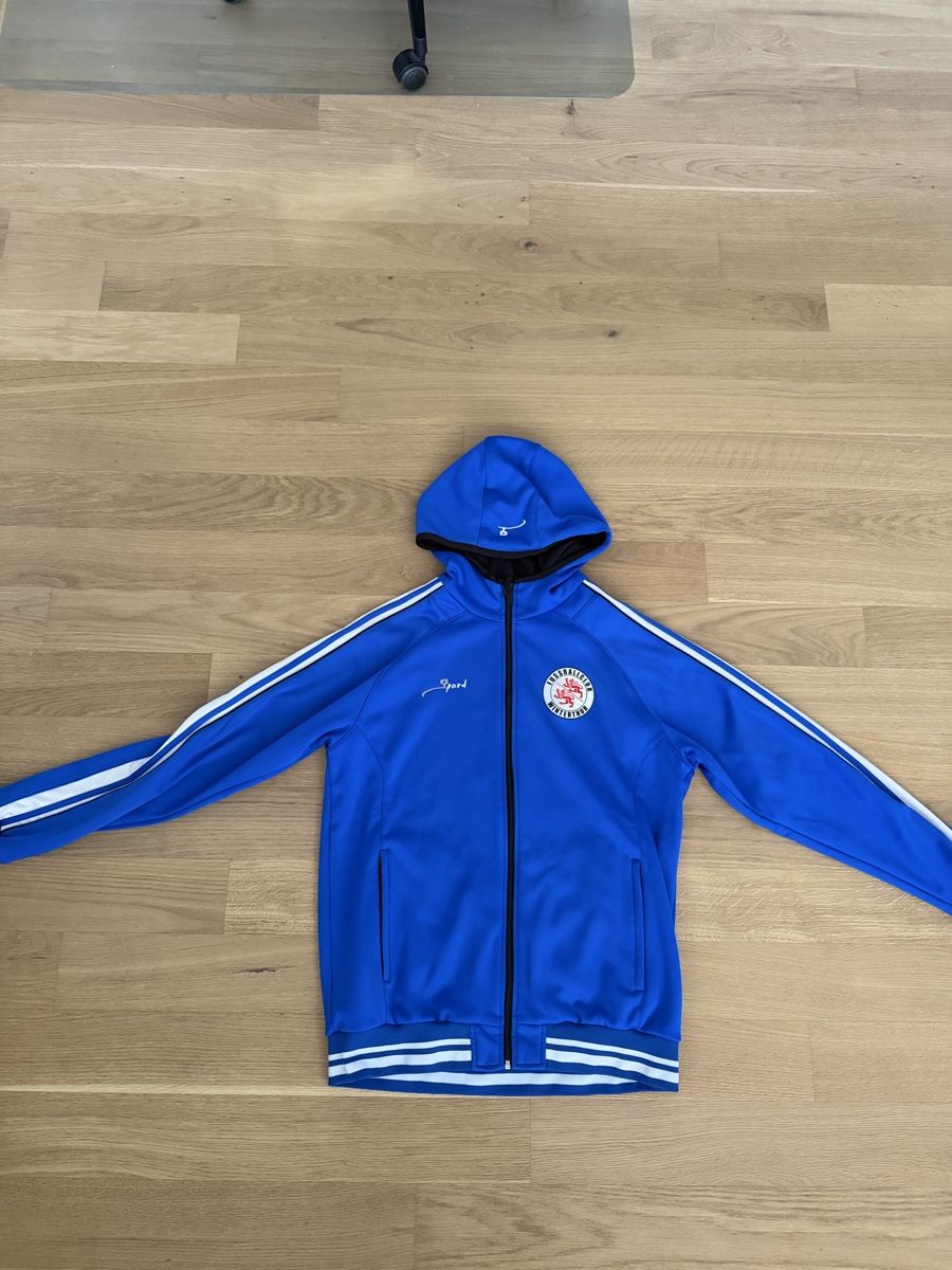 Giacche: FC Winterthur Trainingsjacke Gpard L – Nuovo (secondo la descrizione) da Winterthur venduto da yito 1