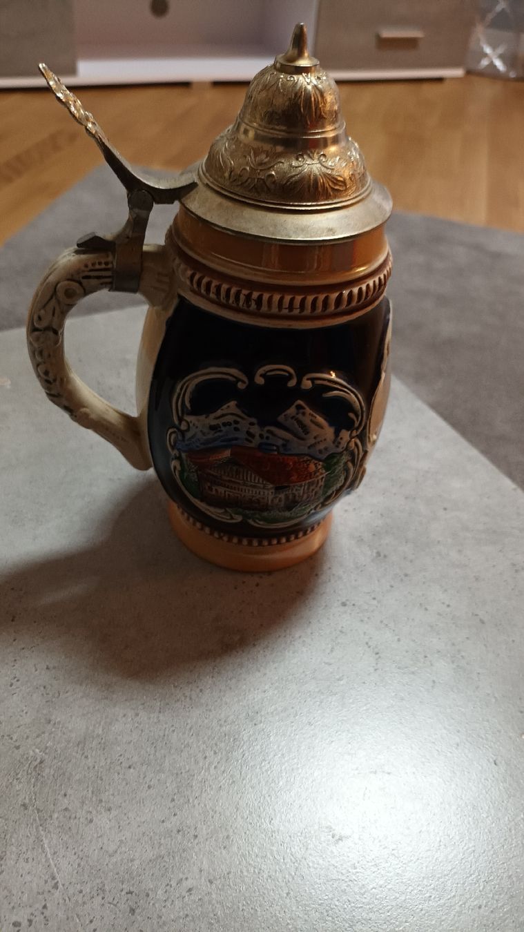 Verres: Schöner Bierhumpen – D'occasion à chur par erika025
