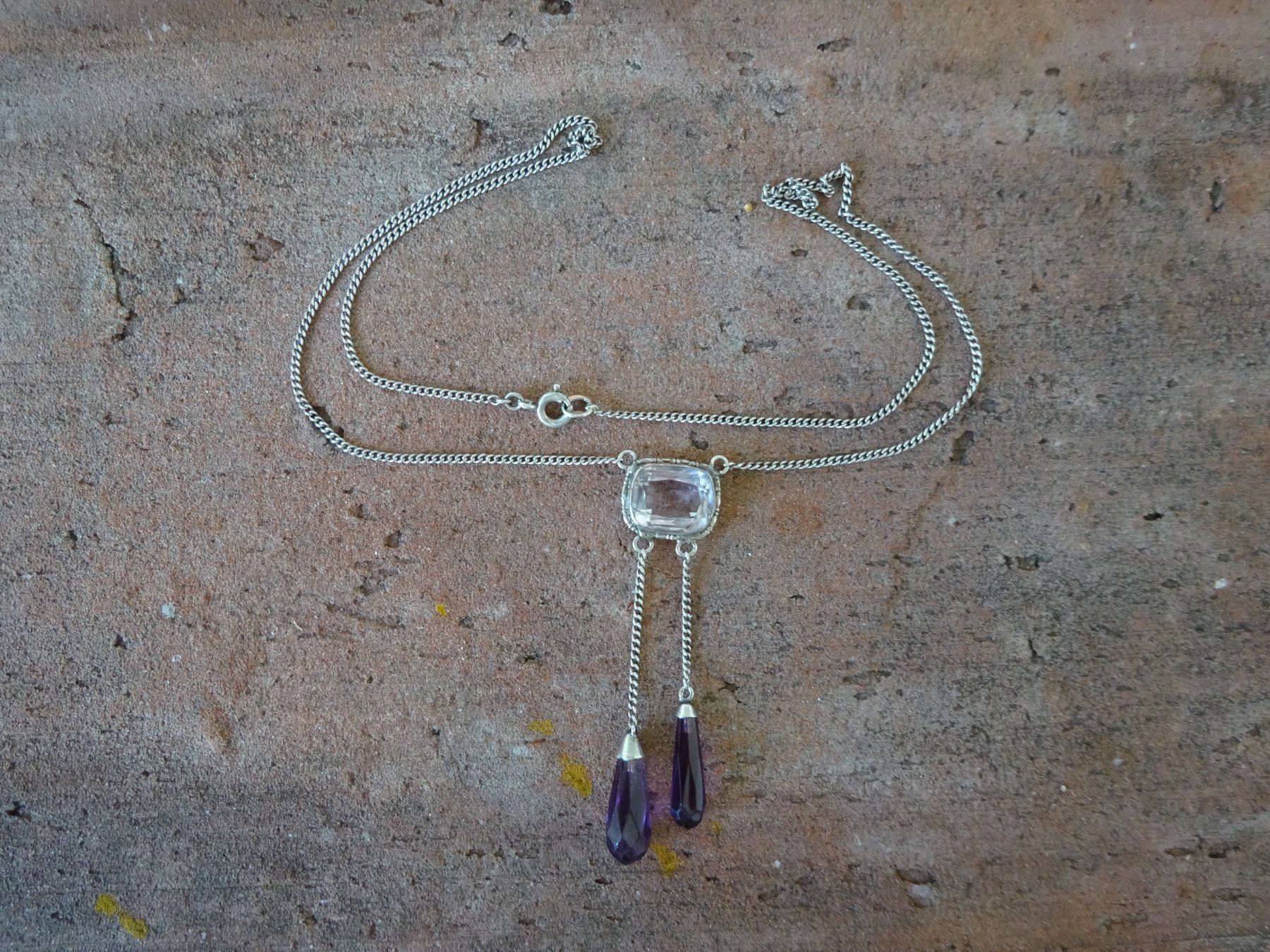 Catenine: Art Déco Kettchen / Amethyst – Usato da Esslingen venduto da FetteSchnecke