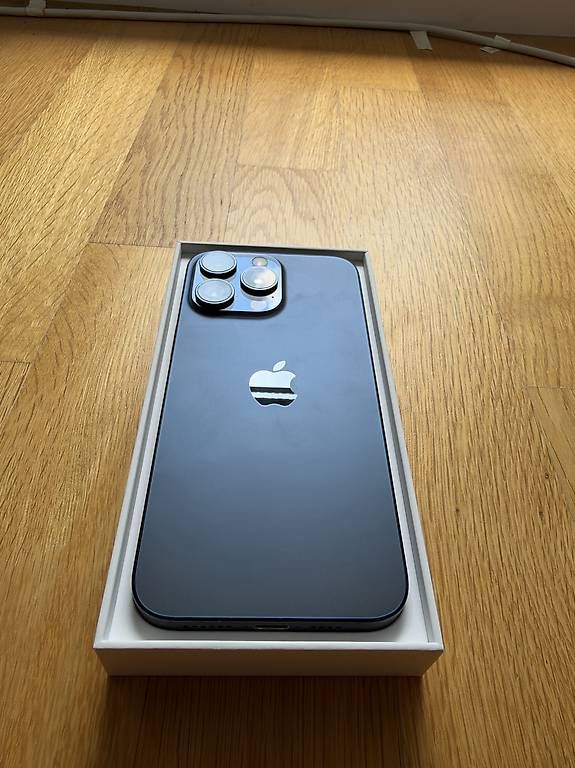 Apple Telefoni cellulari / Smartphones: iPhone 15 Pro Max 256 GB dunkelblau – Usato da Dietlikon venduto da Alexej213 3