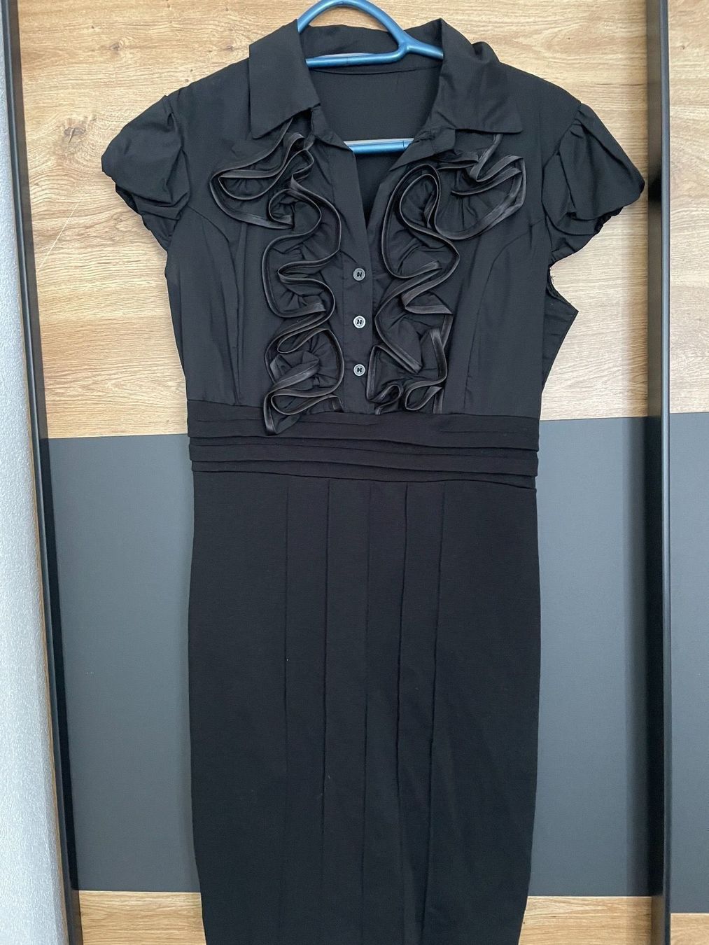 Vestiti: Schönes Kleid – Nuovo (secondo la descrizione) da Mühlethurnen venduto da Fudoshin1 1