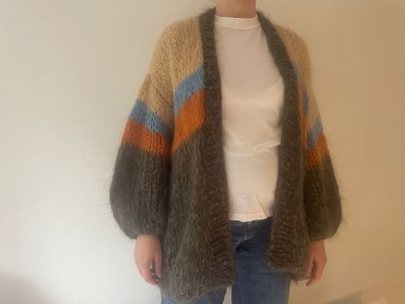 Designer-Strickjacke von "e with love" (handmade, fairtrade)