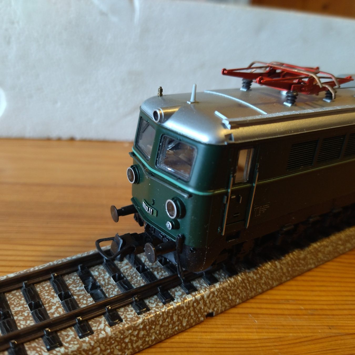 Roco Trains électriques: Roco Lok 04198A (835) – Défectueux à Basel par BeanieUp 2