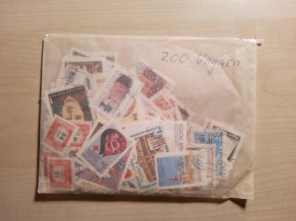 Tutti i francobolli: 200 Briefmarken Ungarn – Nuovo (secondo la descrizione) da Muttenz venduto da adr_ty6j