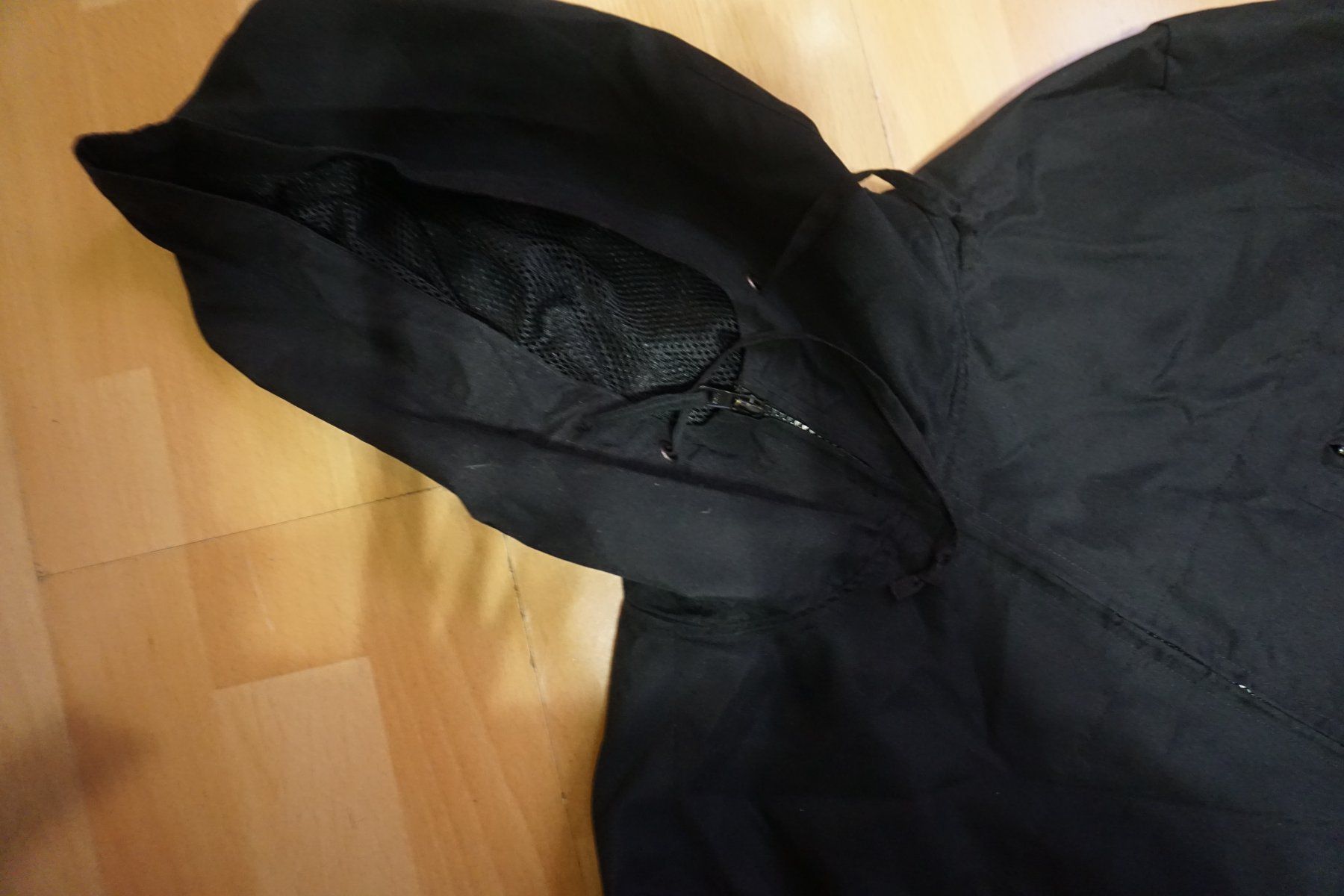 H&M Cappotti: Mantel, Gr. 42 von H&M – Usato da Zürich venduto da einalemjena 3