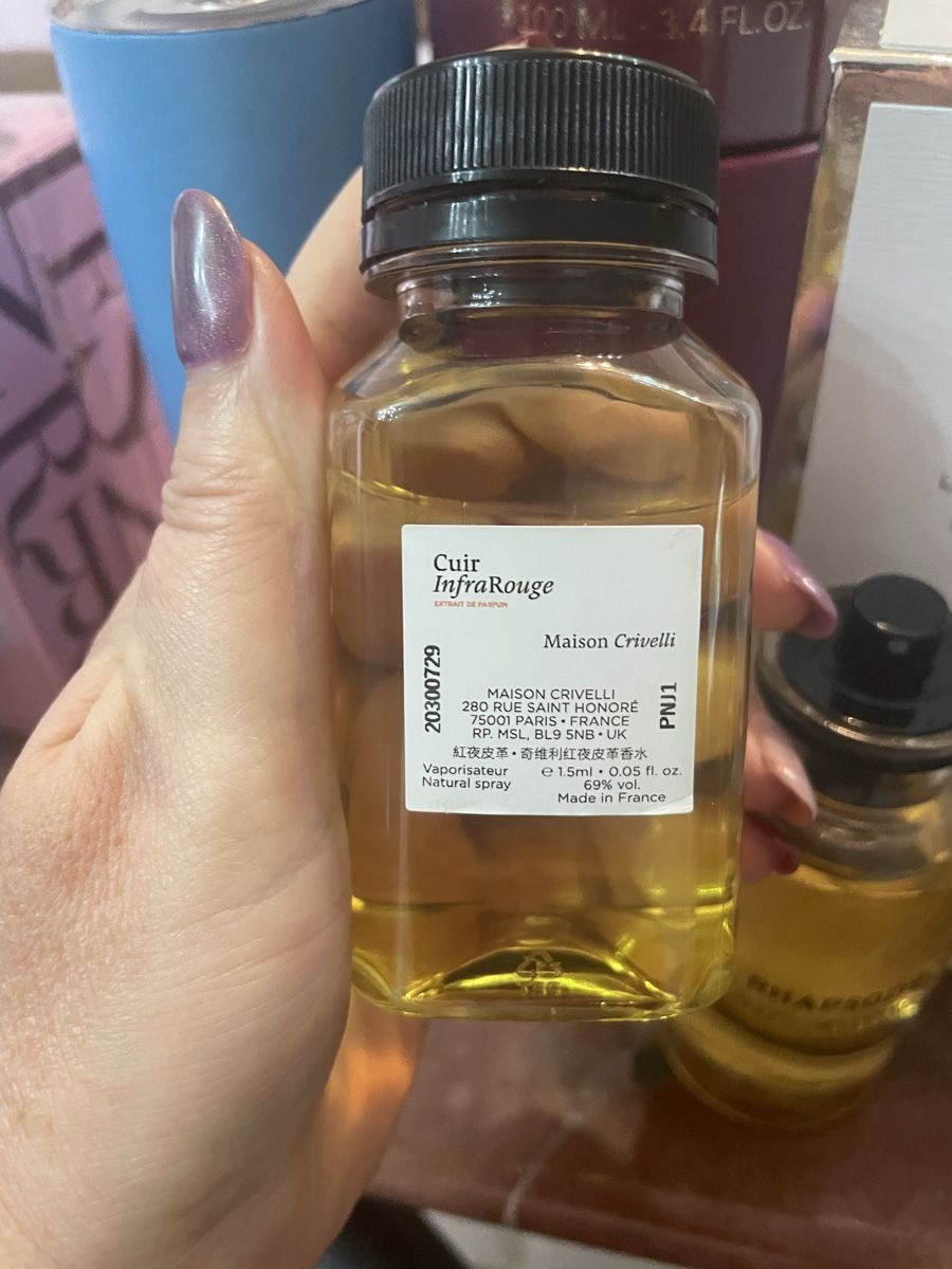 Kurkdjian Parfum & Eau de Toilette: Maison Crivelli Cuir InfraRouge 2 ml Abfüllung – Gebraucht aus Reinach BL von basilisk2803