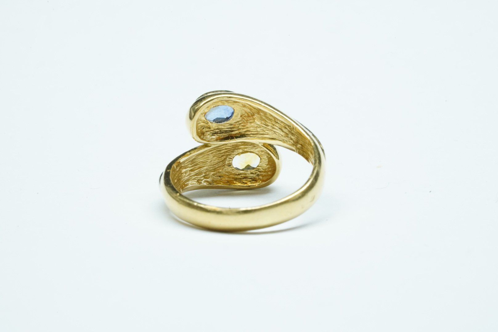 Anelli: Fingerring 18k Gelbgold mit Saphiren – Usato da Bülach venduto da Re-Jewelled 3