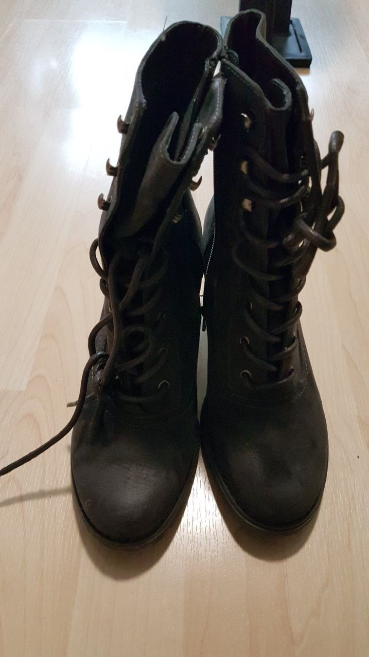 Scarpe da donna: Stiefelette dunkelgrau Gr. 39 NEU – Nuovo (secondo la descrizione) da Winterthur venduto da Dream_of 1