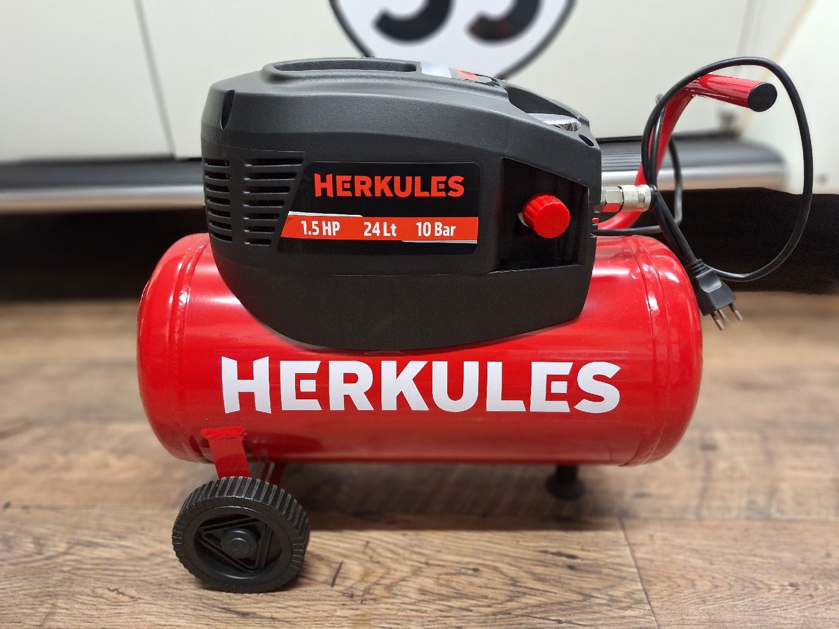 Compressori: Herkules Kompressor 200/10/24 mit Garantie – Usato da Malters venduto da Hansruedi9 1