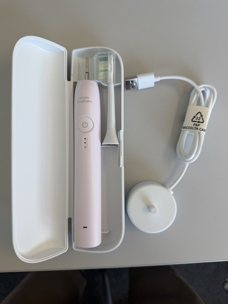 Philips Sonicare Zahnpflege: Philips Sonicare Zahnbürste Pink, neu – Neu (gemäss Beschreibung) aus Heimiswil von Mad2mad