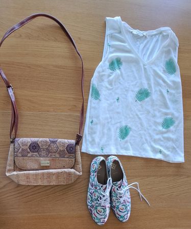 Lot t-shirt M chaussures 39 et sac