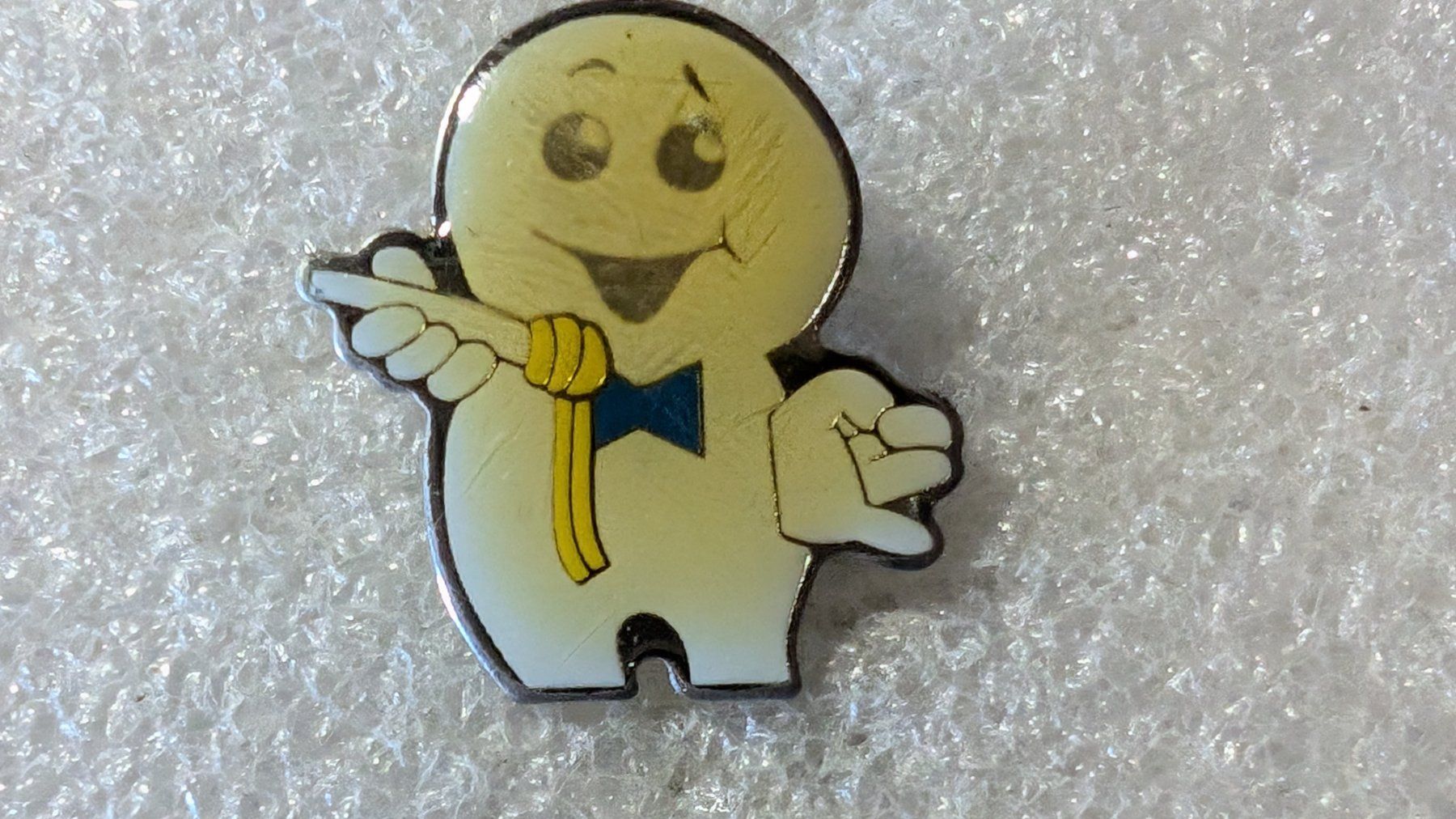 Placchette & Badge: Ansteckpin 223: Maga Bio – Usato da Oppligen venduto da Pin-Fall-Shop