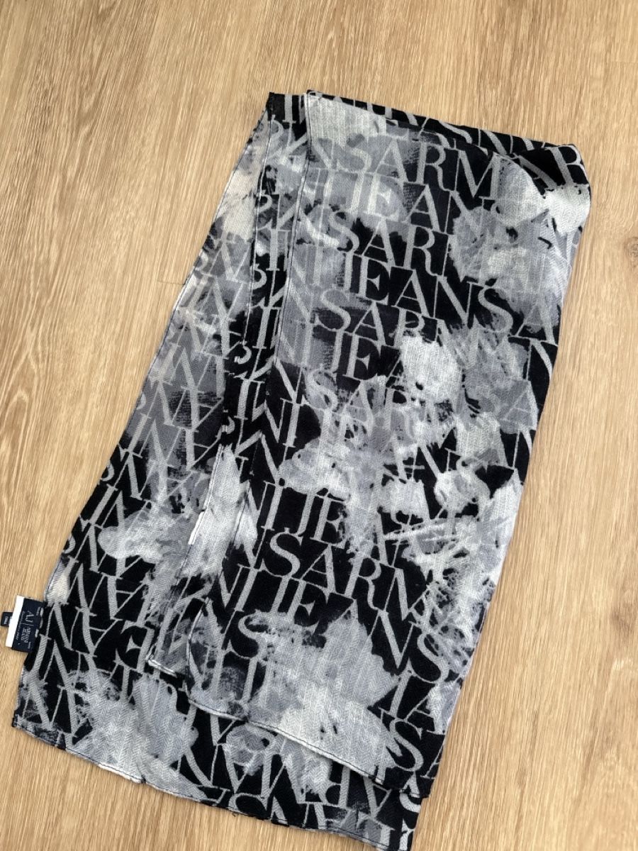 Armani Foulards, Tücher & Schals: Tuch – Neu und originalverpackt aus Glis von slavkomajic 1