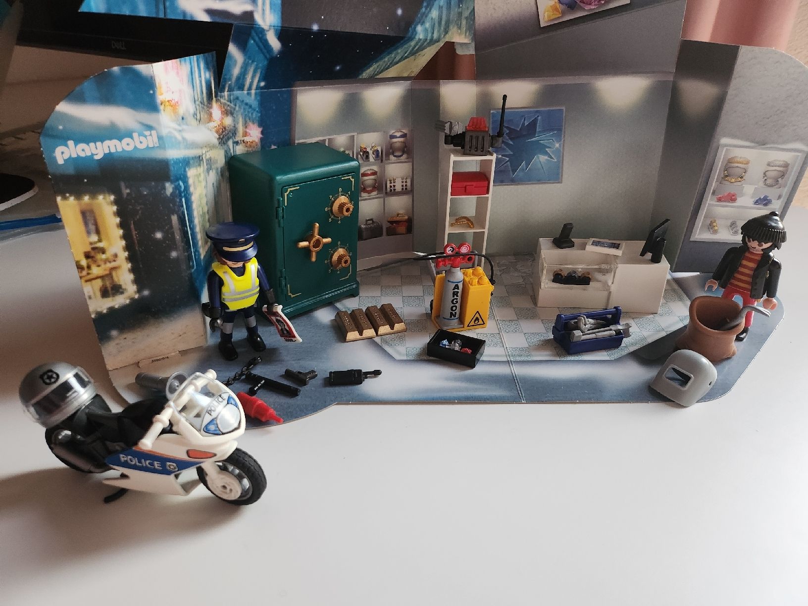 Playmobil Giocattoli: Playmobil Set - Überfall auf Bijouterie! – Usato da Weiningen ZH venduto da Annakatharina 1